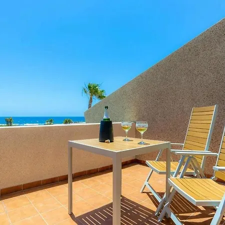 Luminoso Adosado Frente Al Mar * El Médano