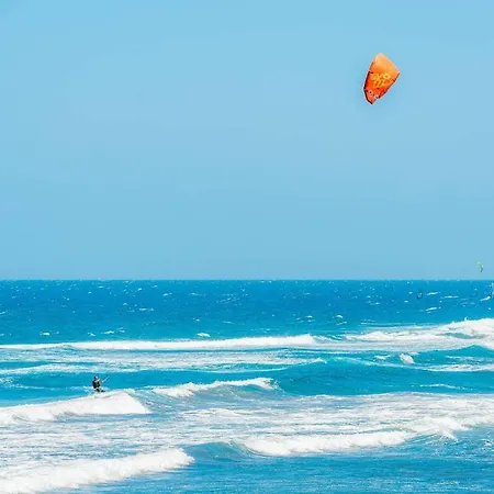 Luminoso Adosado Frente Al Mar Ferienhaus